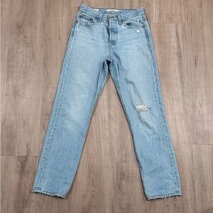Levi's Women's Light Blue Wedgie Straight Leg Jeans